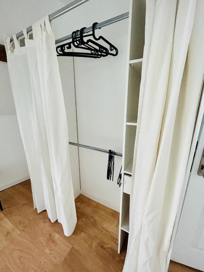 Appartement Cottage Au Coeur De Nemours Bagian luar foto